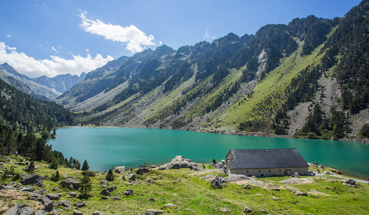 DÉCOUVRIR LES PYRÉNÉES